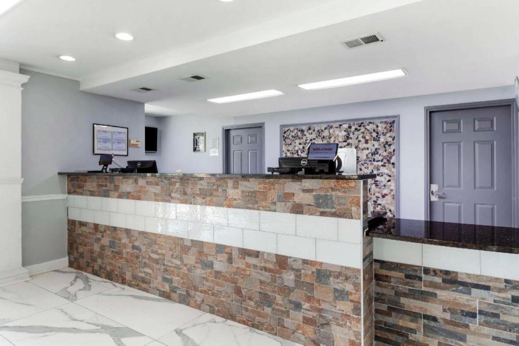 Quality Inn Oak Ridge Eksteriør billede