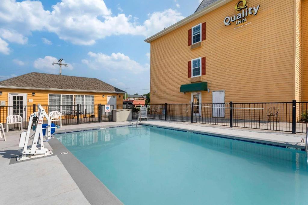 Quality Inn Oak Ridge Eksteriør billede
